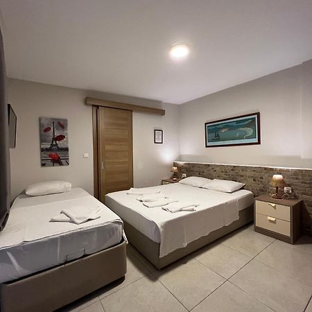 Bayram Hotel Çeşme エクステリア 写真