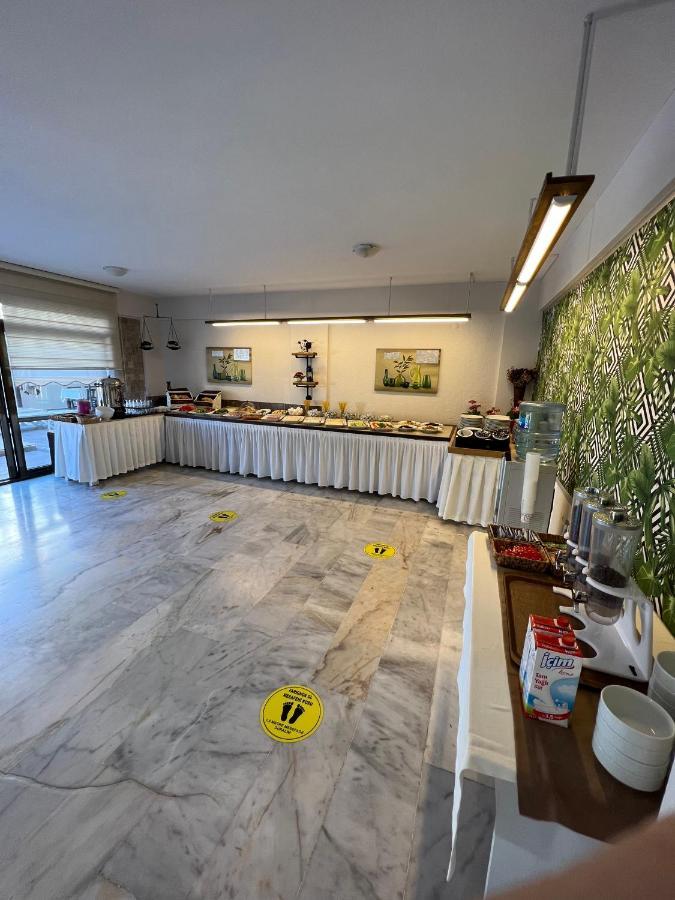 Bayram Hotel Çeşme エクステリア 写真
